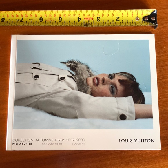 Louis Vuitton pret-a-porter 2002-03 catalog - Picture 1 of 8